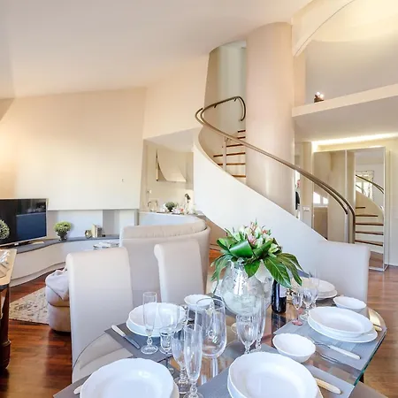 Appartement Luxury 3 Bedrooms Penthouse With Elevator