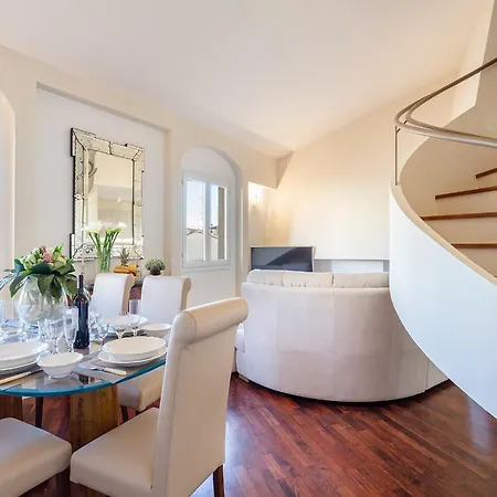 Luxury 3 Bedrooms Penthouse With Elevator Appartement *