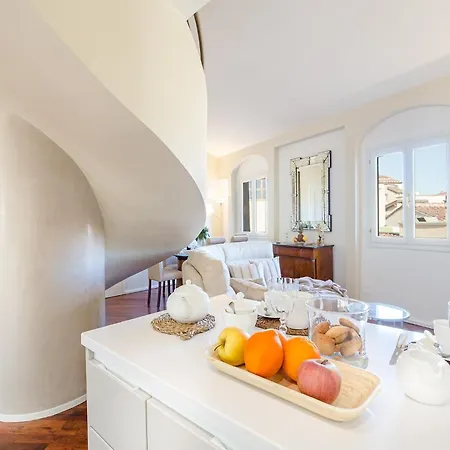 Appartement Luxury 3 Bedrooms Penthouse With Elevator *