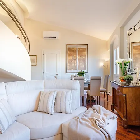 Luxury 3 Bedrooms Penthouse With Elevator * Florence